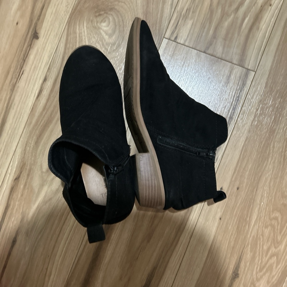Time and Tru Black Ankle Booties